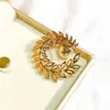 Diseñador mujer perla broche traje broches de mujer zircon lady flores pins vintage elegante elegante vestido de lujo botones botón pin moda bufanda hebilla