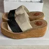 Zapatillas de mujer, sandalias de suela gruesa, toboganes de goma gruesos, zapatillas de mujer con alfabeto, sandalias de tacón brillante, zapatos de playa a la moda