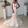 Rustique Pays Champagne Sirène Robes De Mariée Glamour Dentelle Appliqué Sheer Cou Cap Manches Robe De Mariée Balayage Train Sexy Dos Ouvert Robes De Novia CL0718