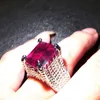 Eheringe Silber Überzogener Großer Quadratischer Stein Roter Zirkonia CZ Strass Weiblicher Fingerring Verlobung Für Frauen Schmuck Hochzeit