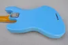 Guitare basse électrique bleue à 5 cordes avec incrustation de perle jaune sur la touche en érable