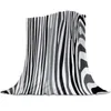 Decken Zebra Schwarz-Weiß-Streifen Überwurfdecke Heimdekoration Sofa Warme Mikrofaser für Schlafzimmer