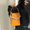 Mini chaîne de perles chargement de téléphone portable en cuir véritable sacs à main de créateur fourre-tout sacs à bandoulière seau femme