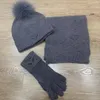 Sombreros de alta calidad Conjunto de bufandas para gorros Hombres Mujeres Invierno Diseño de 3 piezas Mantón Diseñador Gorras de béisbol Bufandas Gorro de lana Wrap Haw9542414