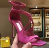 Классические черно -белые универсальные туфли для обуви милые патентные кожа розовые высокие каблуки дизайнер 2022