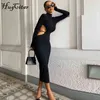 Hugcitar 2021 Lato Jesienne Kobiety Moda Solid Slip Turtleneck Długie Rękawy Backless Maxi Dress Slim Y2K Streetwear Robe G220414