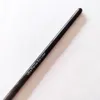 Макияж щетки Профессиональная длинная древесная ручка с прямой синтетической волосы Ultimate Precision Slim тонко коническая ультра -тонкая щетка для глаз DHL