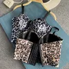 Ny europeisk modedesign Kvinnlig leopardtryck sammet tyg vadderad spaghetti rem bustier bocycon tunika sexiga tankar camisole smlxl