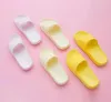 2022 Slippers 2021 Designer Fashion Women's Tjock Soled Heeled Sandals Tofflor Äkta kvalitetsskor