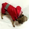 Abbigliamento per cani Impermeabile per animali domestici Cappotto antipioggia con cappuccio Giacca impermeabile per cuccioli Vestiti per cani in morbida rete traspirante con cintura riflettenteCane
