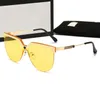 2021 Designer Luxury letter Sun glasses men and women trend retro anti-glare Sunglasse and box