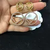 Créoles Boucles D'oreilles Avec Boîte Designers Pour Femmes Luxurys Designer Perle Goujons De Mode Or Boucle D'oreille F Boucles D'oreilles En Gros D2206142Z