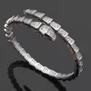 2022 Designer Bangle Jewelry Love Ladies Diamond Cute Snake Sier Rose Gold Plate Party Wedding Glamour Fidanzata Bracciale Senza scatola