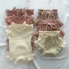 2pcs bebek kız giysileri seti waffle pamuklu fırfır doğdu romper üstleri bloomer şortlar takım elbise bebek yaz kıyafetleri giyim 220602