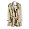 Trenchcoats voor dames Korte jas in Britse stijl is voor dames in windjack voor dames