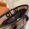 الأكياس المسائية حقائب الشاطئ الأكياس الأكياس القماشية Totes Crossbody Straw Designer Brand Bass Fashion Handts Handbags عالية الجودة للنساء المحفظة الهاتف 2024