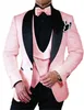 Fashion Bourgogne Butterfly Jacquard Groom Tuxedos präglade tredimensionella mönster Men Blazer 3-bitar kostymer bröllopsklänning prom kläder flerfärgade valfritt