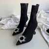 Amina Muaddi Sun Buckled Cubic Thin Heel Black Stretchy Sock Style Ankle Boots 뾰족한 발가락 측면 지퍼 가죽 밑창 부츠와 상자 No387