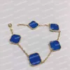 Klassisk modescharmarmband 4Four Leaf Clover Designer Jewelry 18K Guld Högkvalitativ armband för kvinnor för kvinnor Män halsband Kedja Elegant smyckespresent