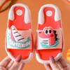 Slippers for Kids Dinossaur Animal Prite Slippers Slippers Banheiro Slides Indoor Slides Anti-deslizamento Cute Sandal Children Flip Flip G22050523