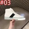 Populär lyx ankomst tennis 1977 tryck designer skor försäljning för man kvinnor screener läder sneaker brev mönster grön rand vit casual trendiga sneakers