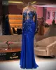 플러스 사이즈 아랍어 Aso eBi Royal Blue 고급 댄스 파티 드레스 구슬로 된 크리스탈 씨발 저녁 공식 파티 두 번째 리셉션 가운 드레스