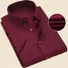 Chemises décontractées pour hommes Summer 15 Couleurs 4xl 6xl 5xl Mens à manches courtes Fit Formal Male Business Business Social robe Shirtsmen's