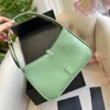 2022Luxurys Designer Taschen Mode Frauen Achseltasche Klassische Feste Leder Metall Buchstaben Handtasche Hohe Qualität Dame Brieftasche 9 Farbe