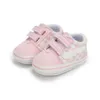 Babyschuhe Infat Mädchen Junge Unisex Segeltuchschuhe Baumwolle Sohle Flache Kleinkind Erste Wanderer Baby Zubehör Krippe Schuhe Neugeborenen GC1452