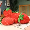 35 cm Simulering Strawberry Plush Toy fylld växt livlig fruktkudde plysch mjuk kudde kreativa dockleksaker för barnflickor