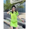 Paris Fashion Summer Women Casual Dress Designer High-end okrągła szyja seksowna damska koszulka luksusowa pasta trójkątna