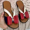 Sommarkvinnor tofflor söta fjärils-knot casual sandaler dam glider lägenheter slip-on kvinnor skor för kvinnor 2021 zapatillas mujer g220520