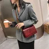 62% Rabatt auf Trendy Bags 2022 Neue Designer Handtaschen Design und Herbst Kleine Quadratische Version Vertiefung Mode Einzweiten Schultergürtel Messenger