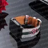 Модный ремешок для часов Apple Watch Band 42 мм, 38 мм, 40 мм, 44 мм, 41 мм, 45 мм iWatch 4 5 6 SE 7 Series G Роскошный дизайнерский кожаный ремешок с красочным цветочным принтом пчелы и змеи Умные ремни