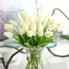 31pcslot tulips 인공 Pu Calla 가짜 진짜 터치 꽃 결혼식 홈 파티 장식 호의 220617