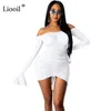Casual Sukienki Lioil Off the Ramię Ruched Bodycon Mini Dress Kobiety 2022 Długi Rękaw Rękawy Slash Neck Black White Seksowny Tight Short