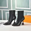 Amina Muaddi Designer Luxe Martin Boots Women Pointed-Toe Leather Horseshoe Heel Boots Crystal Fashion High Heels Echte lederen laars Sock Boots No388