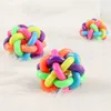 Colorful Bell Ball Dog Pet Supplies Toy Color Woven Sound Toys Balls TPR Rubber no es fácil de desvanecer y morder WH0157