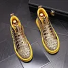 Män varumärkesdesignerskor med hjälp av Rivet Spike Rhinestone Causal Flats Shoes Mane Platform High-Top Web Celebrity Sneakers DA49