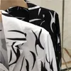 Men's Casual Shirts Mens Printed Shirt Spring Summer Thin Section Long Sleeve Button Up Tops Slim Fit Fashion Black White Plu207M