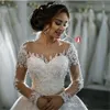 Nouveau Dubaï Élégant Manches Longues A-ligne Robes De Mariée Sheer Ras Du Cou Dentelle Appliques Perlée Vestios De Novia Robes De Mariée avec But271H