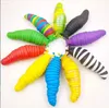 Lumaca flessibile con punta delle dita Giocattolo sensoriale per adulti Antistress Slinky Slug Fidget Toys Autismo Chiledren Regalo Decompressione Slinky Slug tiktop