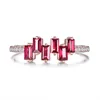Bröllopsringar lyxiga kvinnliga Red Zircon Stone Ring Classic Rose Gold Color Engagement Charm Crystal Square för Womenwedding