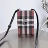 Fashion Leather Designer Hangbag Phone Cases Cross Body Påsar med AirPods för iPhone 14 13 12 11 Pro Max Case X XS XR 8 7 Samsung 7184418