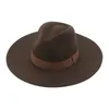 Cappelli Fedora per donne Nuove ampia vestito Brim Men Caps Felteted Cappello Panama Church Ribbon Banda Cappello Sombreros de Mujer HCS118