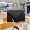 2022 NEW Luxury Designers Fashion Lady Letter Envelope Bags Plain Chains Cover Wallet Handbags Diamond Lattice Interior Zipper Poc2436