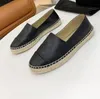 Fritidsskor Dam Tofflor Espadrillos Sommar dam platt Strand Half Tofflor mode kvinna Loafers Fisherman canvas Sko