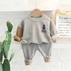 Neue Frühling Herbst Kinder Kleidung Jungen Bär Casual Sport T-shirt Hosen Sportswear Kleinkind Kleidung Set