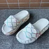 2022 damesmode geborduurde canvas ontwerper dia's slippers meisjes 60 mm met canvas bedekte plateausandalen met doos en stofzakken maat: 35-42