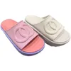 Pantoufles de plage pour femmes fond épais designer chaussure cuir de vachette souple Alphabet femmes chaussures dame plate-forme sandales en cuir talons lettre diapositives dessin animé pantoufle taille 35-41-42-43